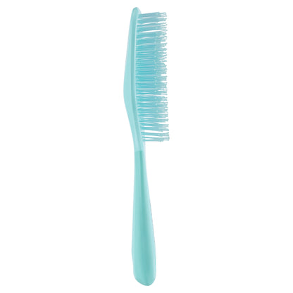 Tangle Pro Detangling Brush for Wet Hair in use